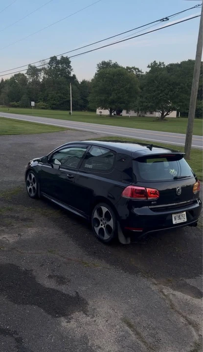 2012 Volkswagen GTI Mk6 - Image 2 of 10