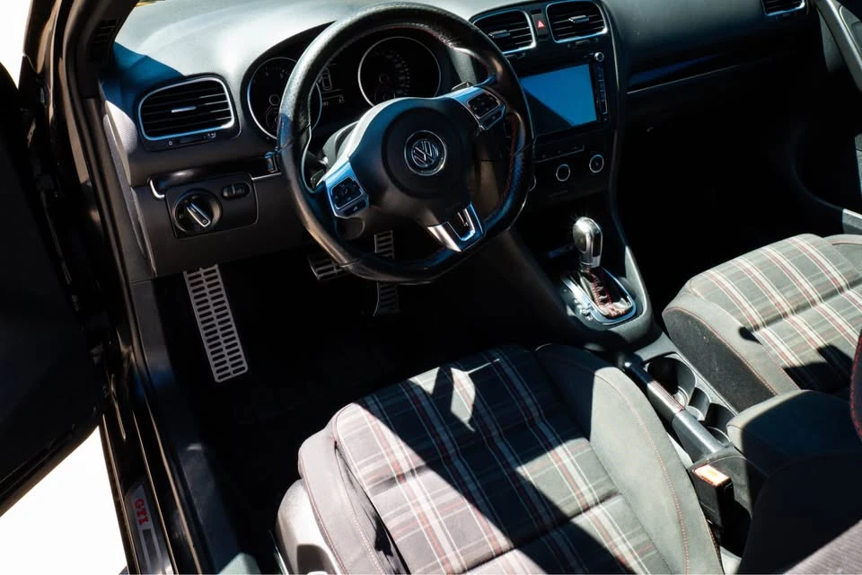 2012 Volkswagen GTI Mk6 - Image 10 of 17