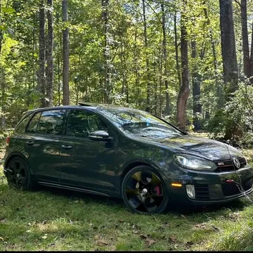 2012 Volkswagen GTI 2.0T Hatchback