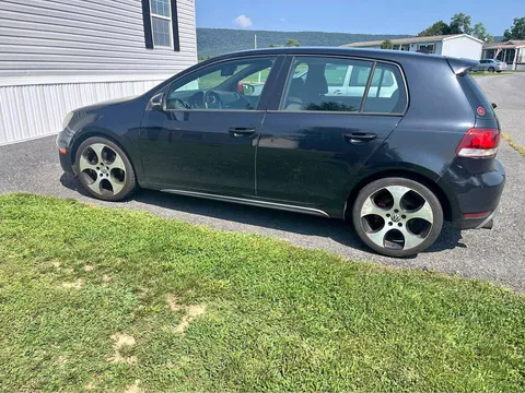 2012 Volkswagen GTI 2.0T Hatchback