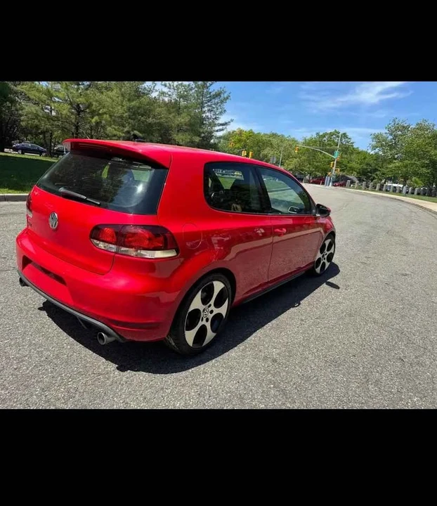 2012 Volkswagen GTI Mk6 - Image 2 of 14