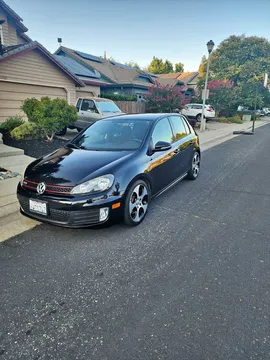 2012 Volkswagen GTI 2.0T Hatchback Sedan 4D