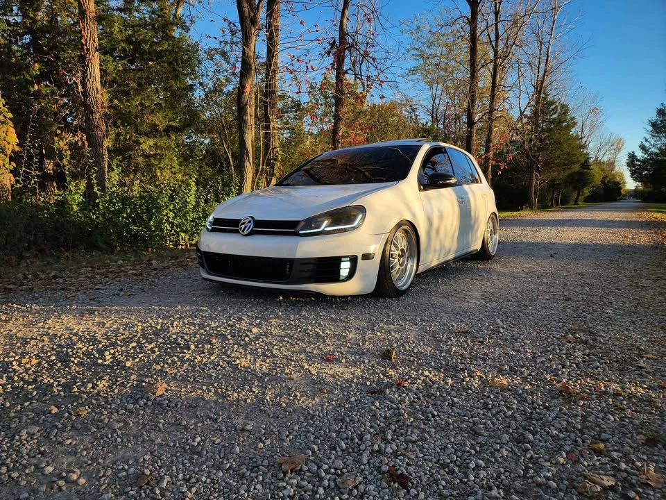 2012 Volkswagen GTI Mk6 - Image 2 of 15