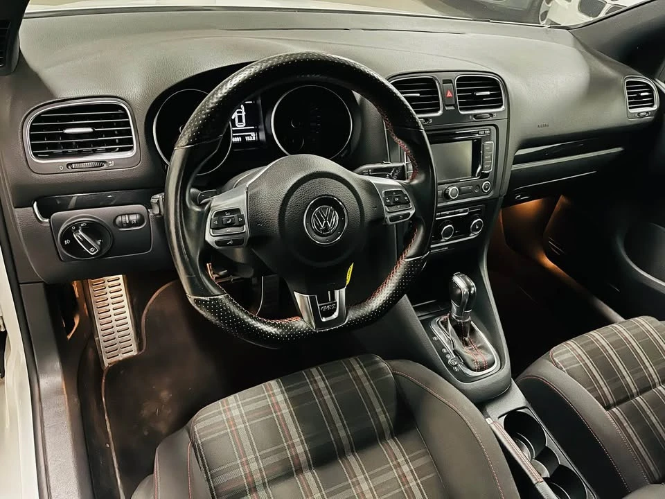2012 Volkswagen GTI Mk6 - Image 17 of 20