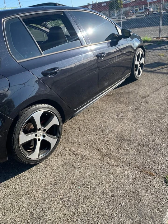 2012 Volkswagen GTI Mk6 - Image 2 of 10