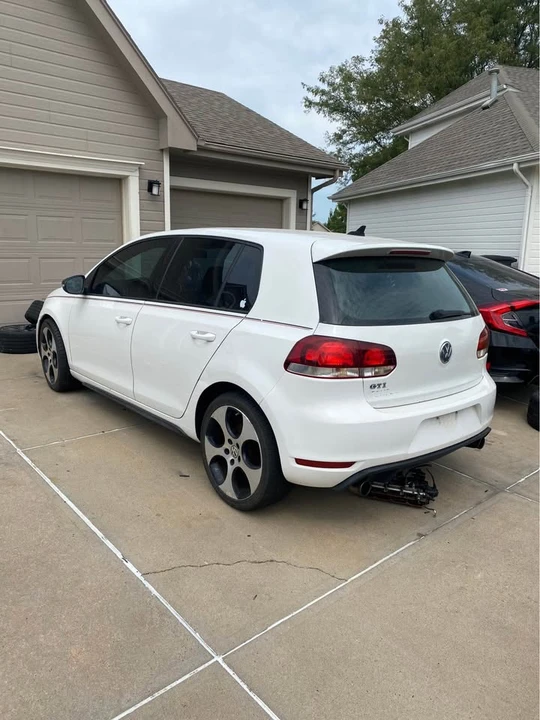 2012 Volkswagen GTI Mk6 - Image 3 of 8