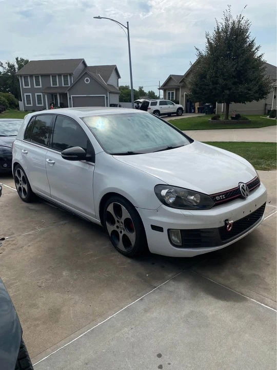 2012 Volkswagen GTI Mk6 - Image 2 of 8