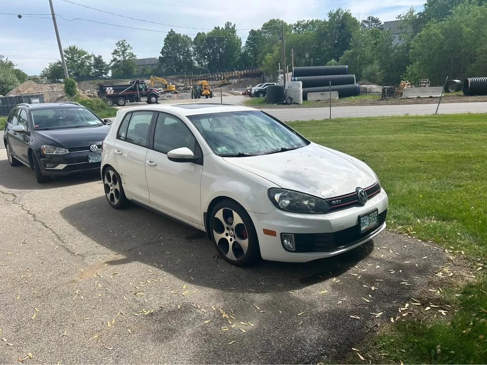 2012 Volkswagen GTI Mk6 - Image 2 of 5