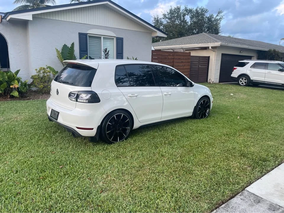 2012 Volkswagen GTI Mk6 - Image 2 of 6
