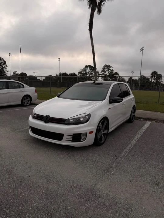2012 Volkswagen GTI Mk6 - Image 2 of 6