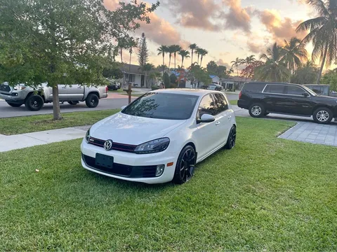 2012 Volkswagen GTI 2.0T Hatchback Sedan 4D