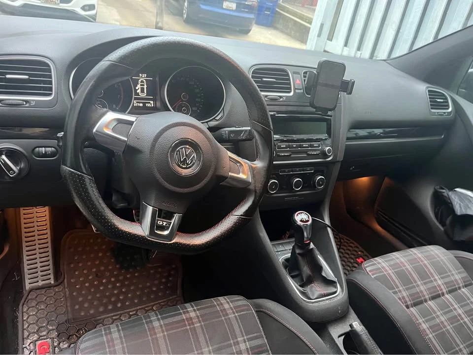 2012 Volkswagen GTI Mk6 - Image 4 of 8