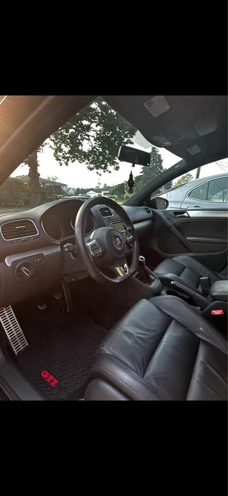 2012 Volkswagen GTI Mk6 - Image 2 of 10
