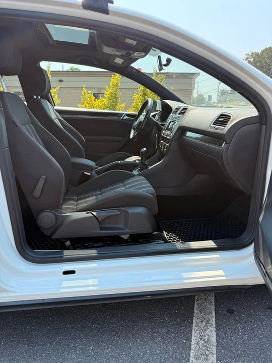 2012 Volkswagen GTI Mk6 - Image 10 of 12