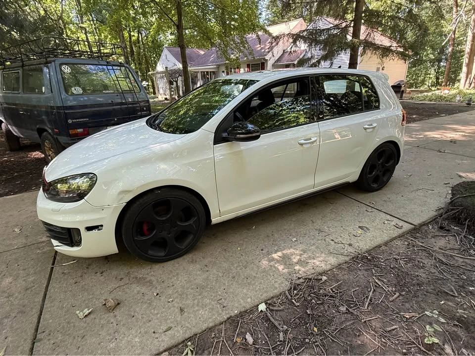 2012 Volkswagen GTI Mk6 - Image 2 of 11