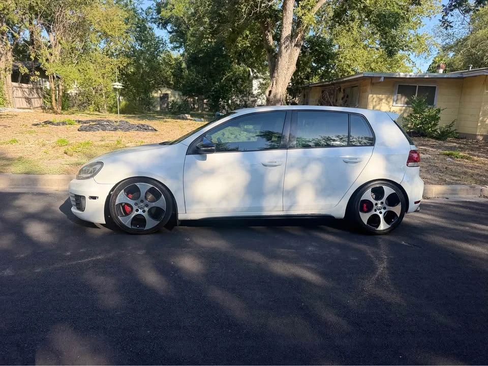 2012 Volkswagen GTI Mk6 - Image 2 of 12