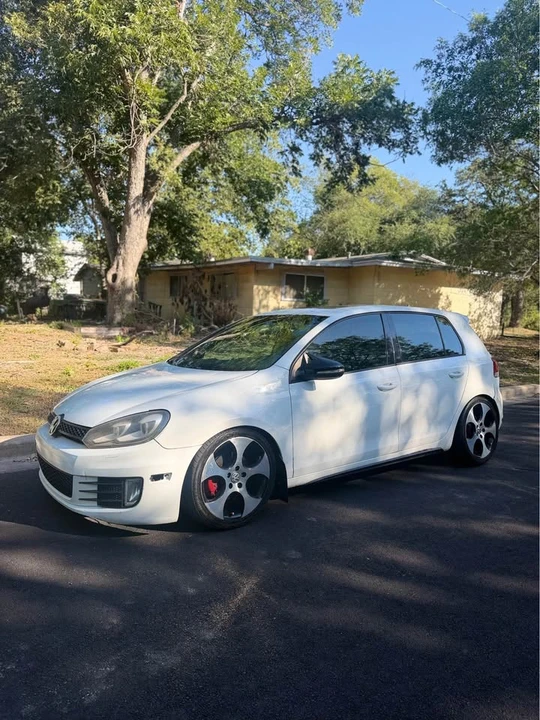 2012 Volkswagen GTI Mk6 - Image 3 of 12