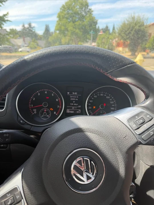 2012 Volkswagen GTI Mk6 - Image 3 of 4