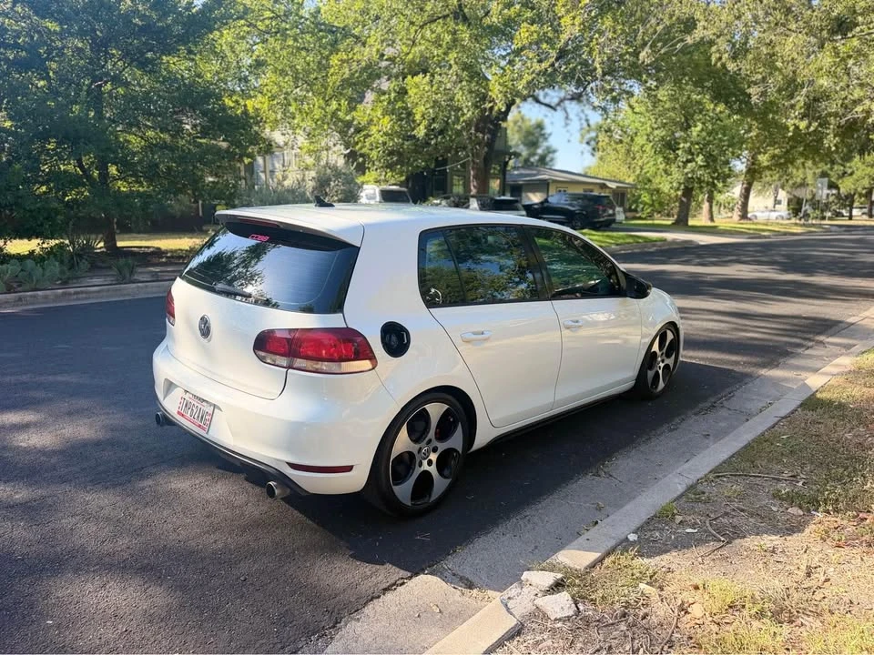 2012 Volkswagen GTI Mk6 - Image 6 of 12