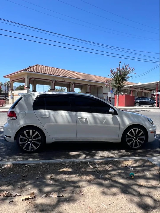 2012 Volkswagen GTI Mk6 - Image 6 of 17