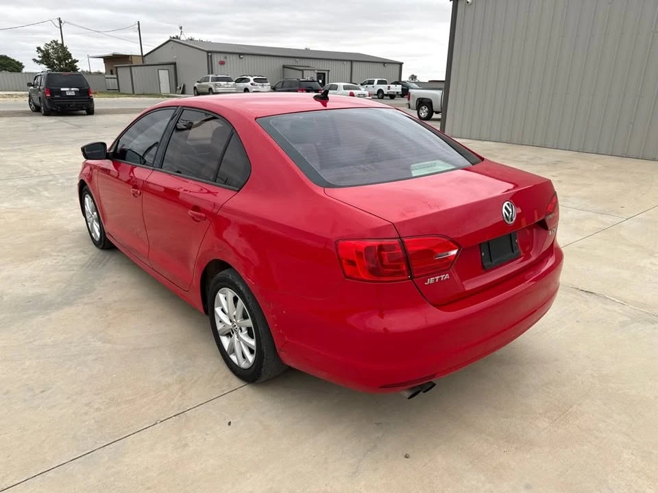 2012 Volkswagen A6 Jetta - Image 5 of 17