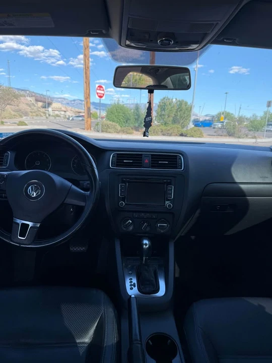 2012 Volkswagen Jetta - Image 6 of 7