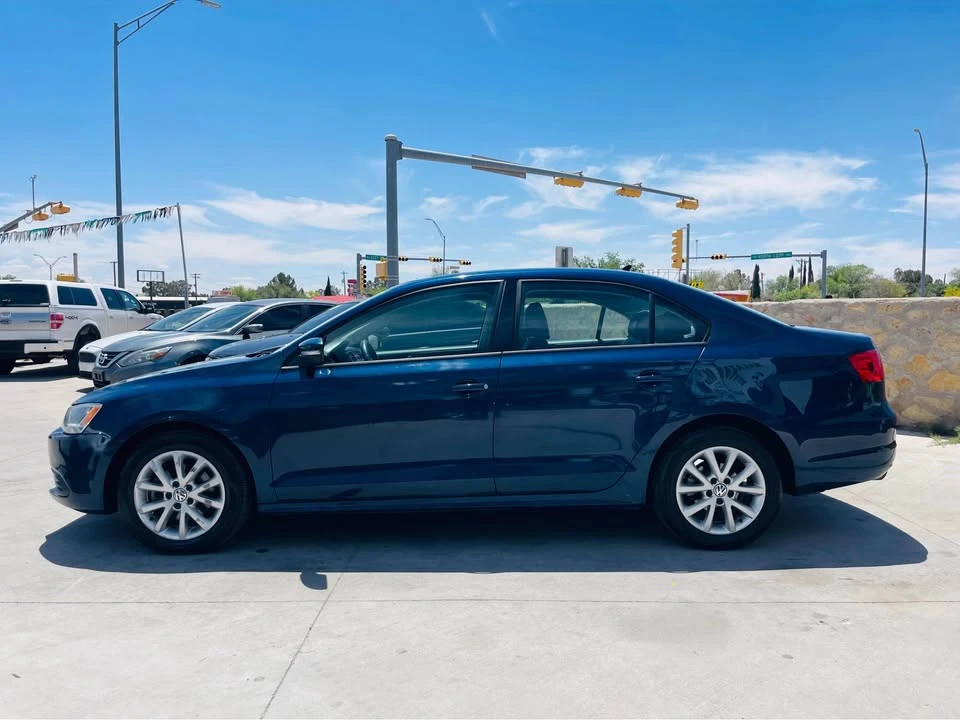 2012 Volkswagen A6 Jetta - Image 5 of 9