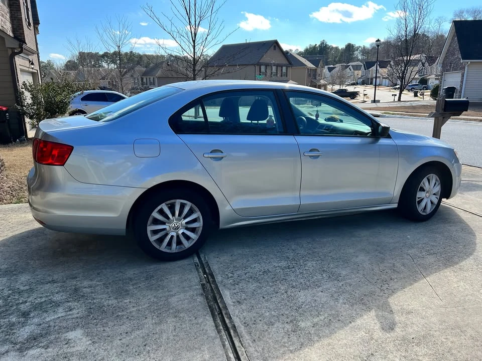 2012 Volkswagen A6 Jetta - Image 3 of 16