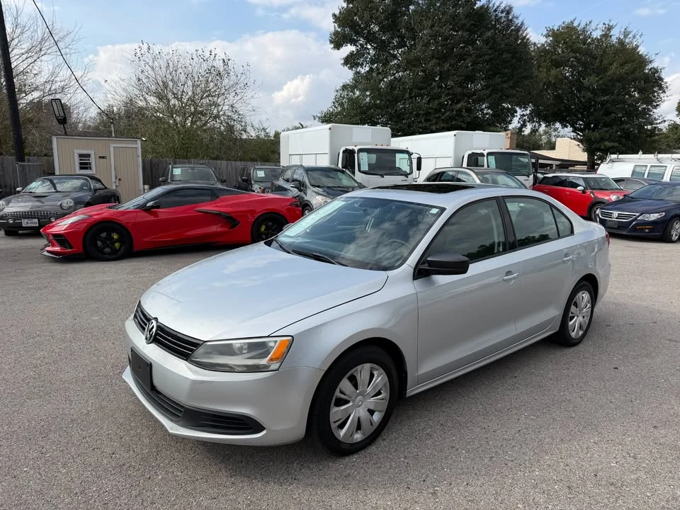 2012 Volkswagen A6 Jetta - Image 10 of 20