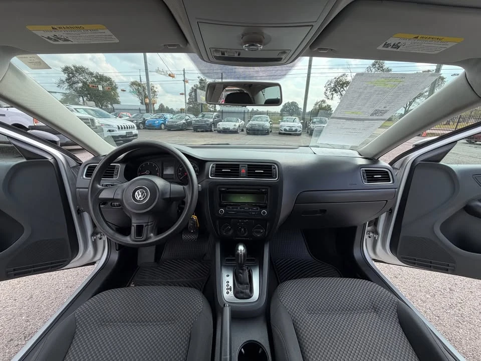 2012 Volkswagen A6 Jetta - Image 19 of 20