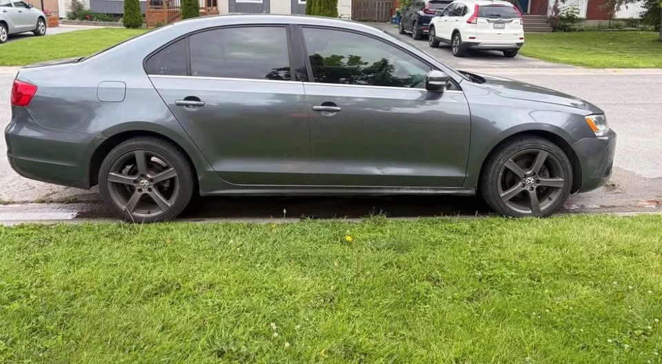 2012 Volkswagen A6 Jetta - Image 3 of 6