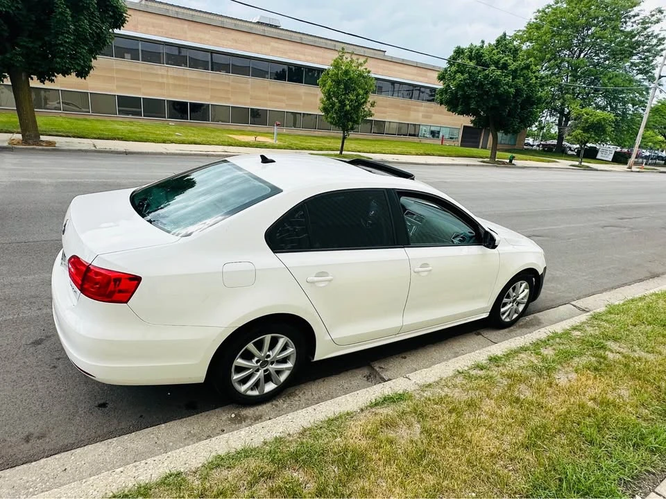 2012 Volkswagen A6 Jetta - Image 4 of 8