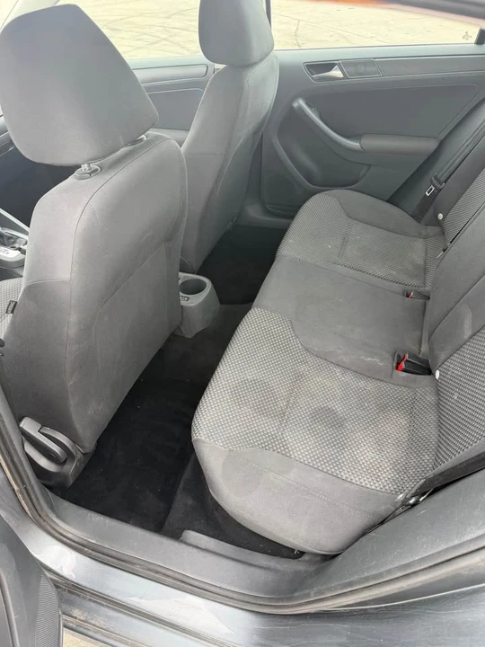 2012 Volkswagen A6 Jetta - Image 9 of 12