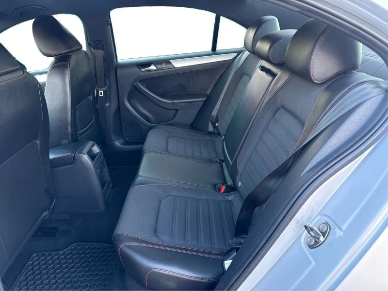2012 Volkswagen A6 Jetta - Image 10 of 12
