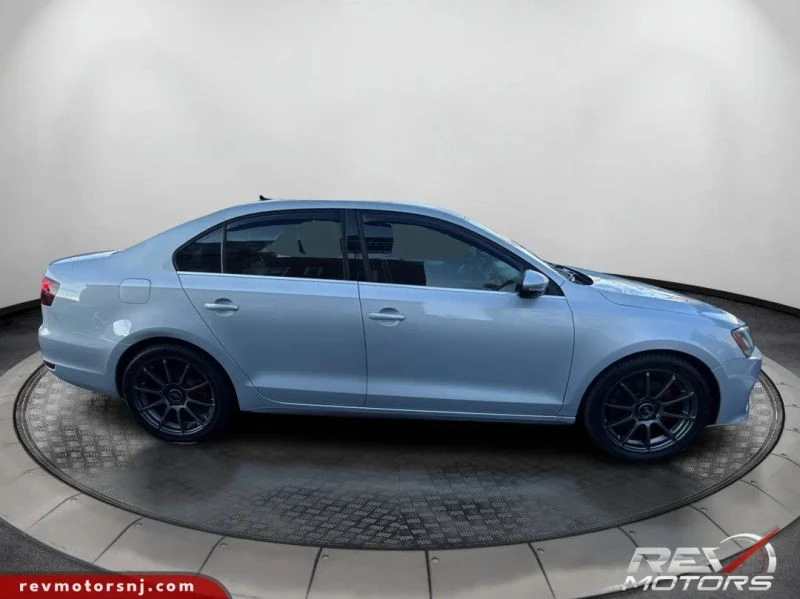 2012 Volkswagen A6 Jetta - Image 6 of 12
