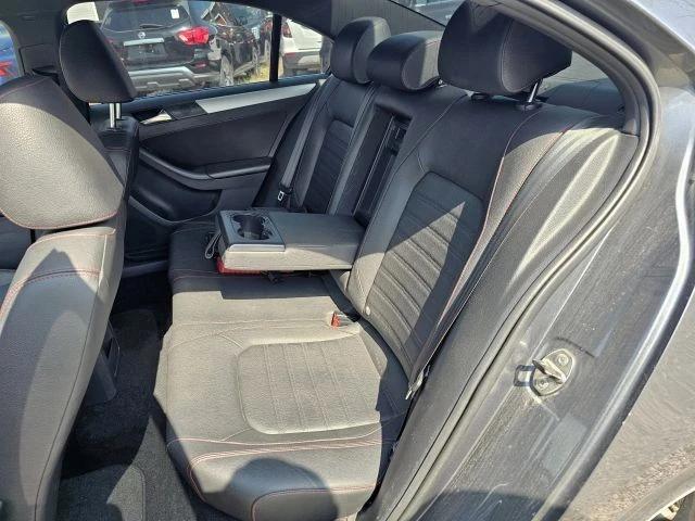 2012 Volkswagen A6 Jetta - Image 11 of 12