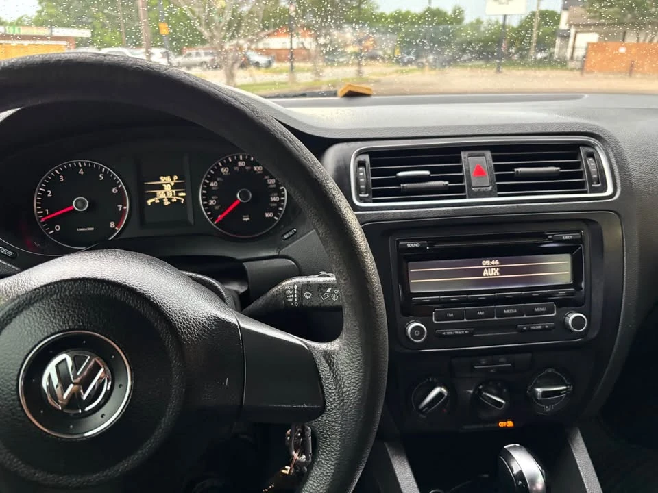 2012 Volkswagen A6 Jetta - Image 15 of 20