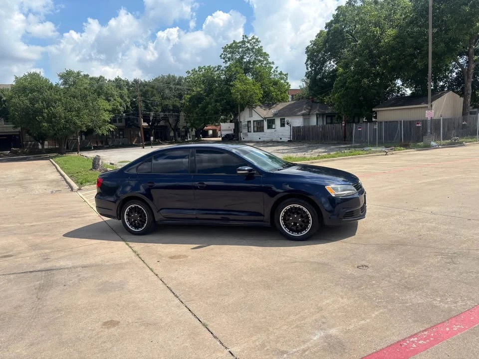 2012 Volkswagen A6 Jetta - Image 3 of 20