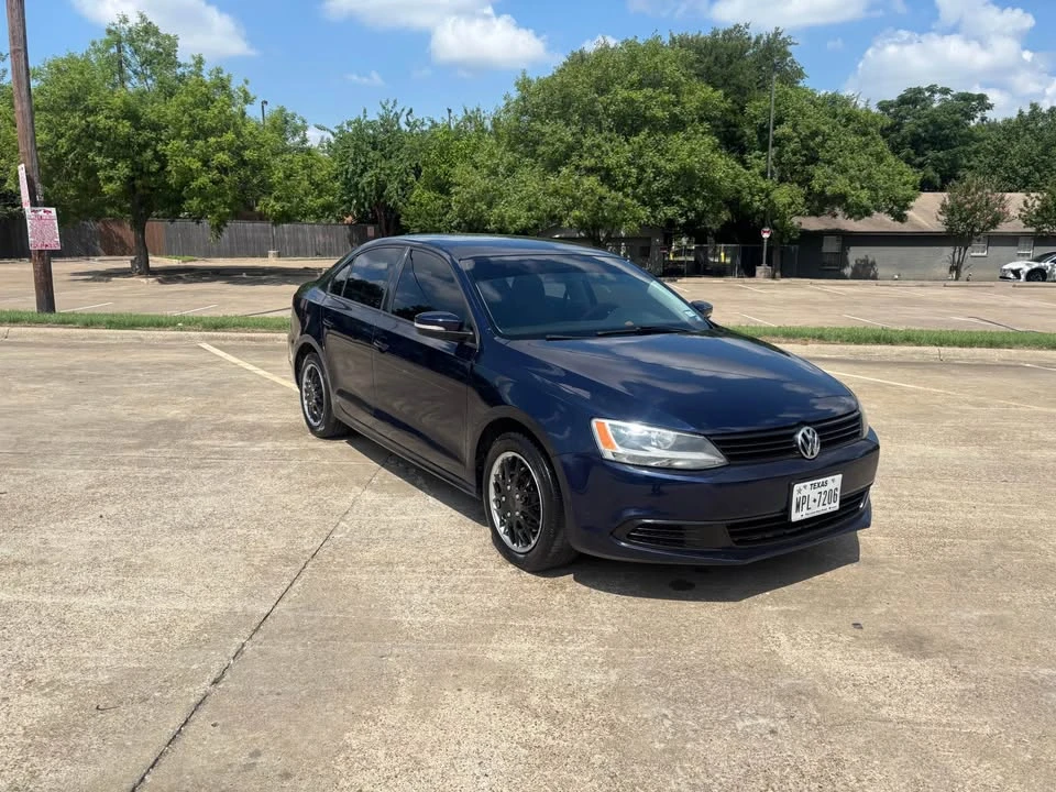 2012 Volkswagen A6 Jetta - Image 11 of 20