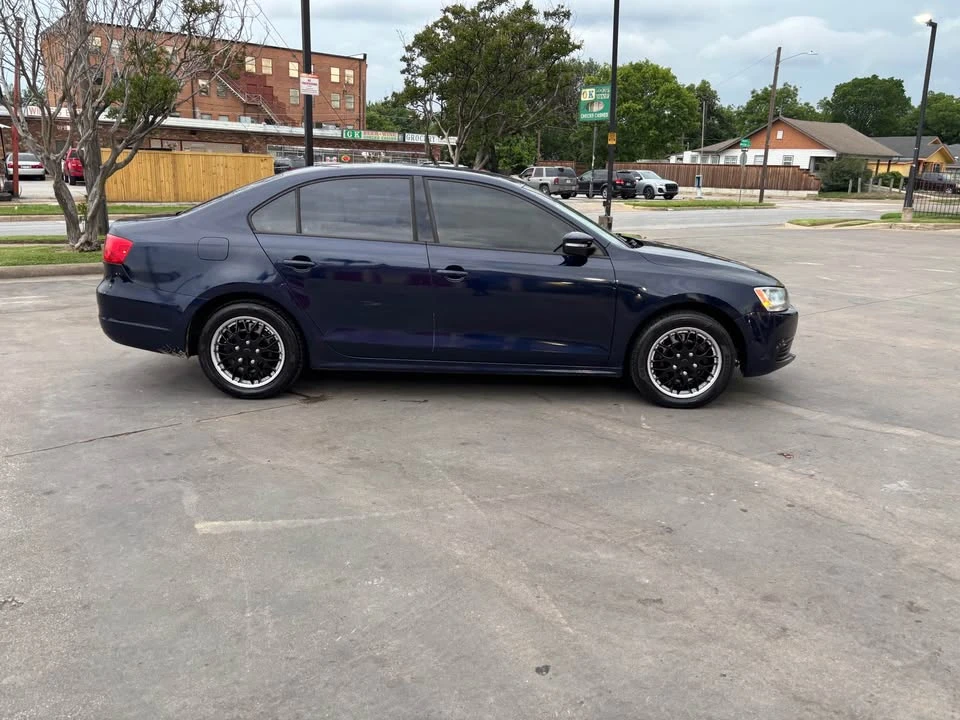 2012 Volkswagen A6 Jetta - Image 14 of 20