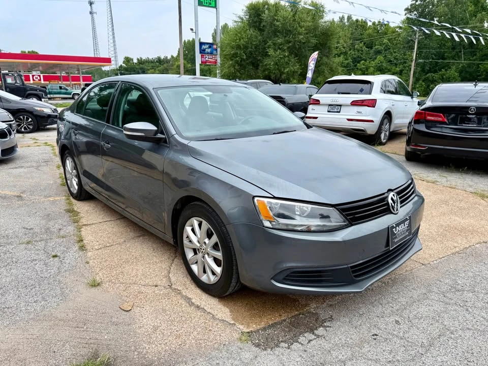 2012 Volkswagen A6 Jetta - Image 3 of 10