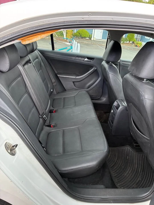 2012 Volkswagen A6 Jetta - Image 7 of 12