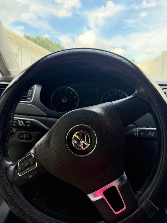 2012 Volkswagen A6 Jetta - Image 6 of 10