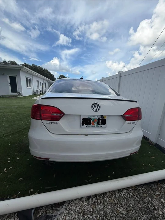 2012 Volkswagen A6 Jetta - Image 4 of 10