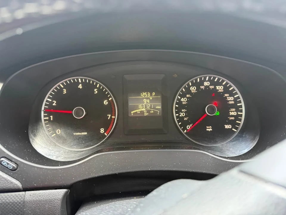 2012 Volkswagen A6 Jetta - Image 9 of 10