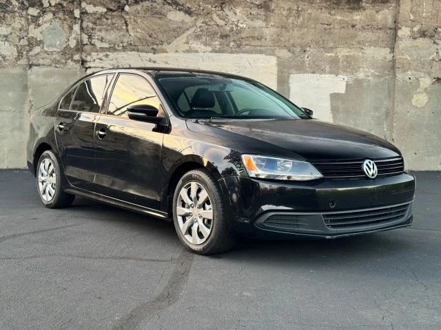 2012 Volkswagen A6 Jetta - Image 2 of 21