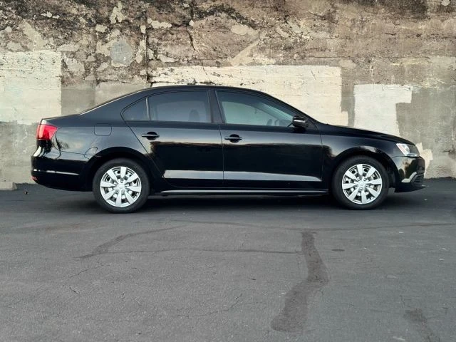 2012 Volkswagen A6 Jetta - Image 3 of 21