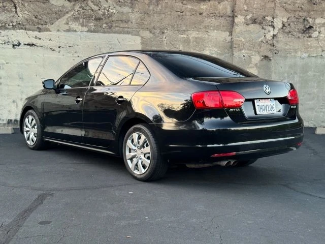 2012 Volkswagen A6 Jetta - Image 6 of 21
