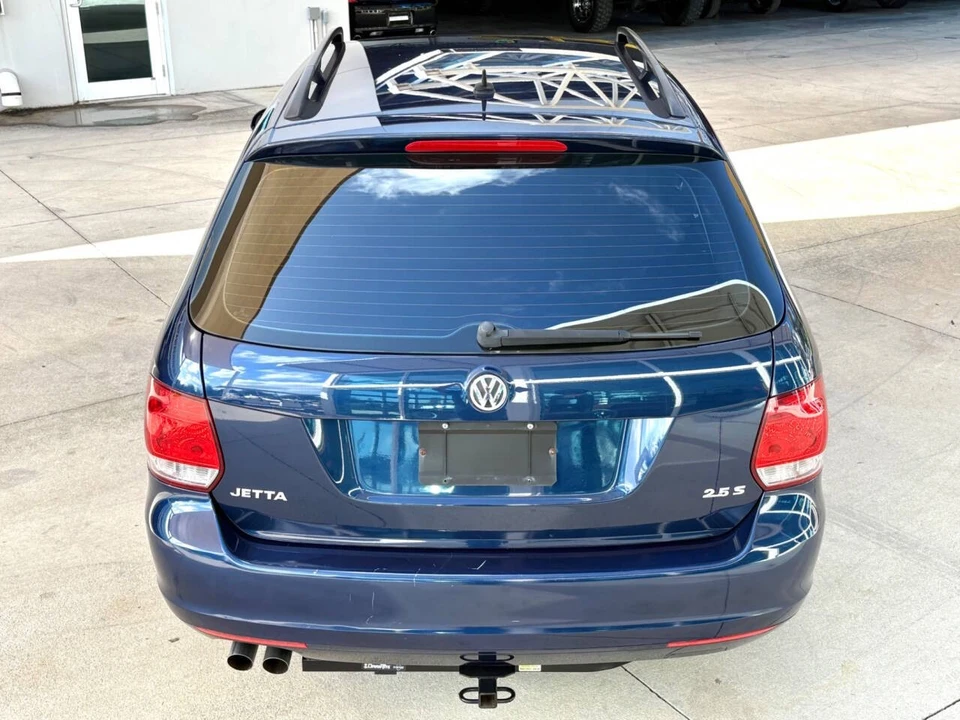 2012 Volkswagen A6 Jetta - Image 8 of 12