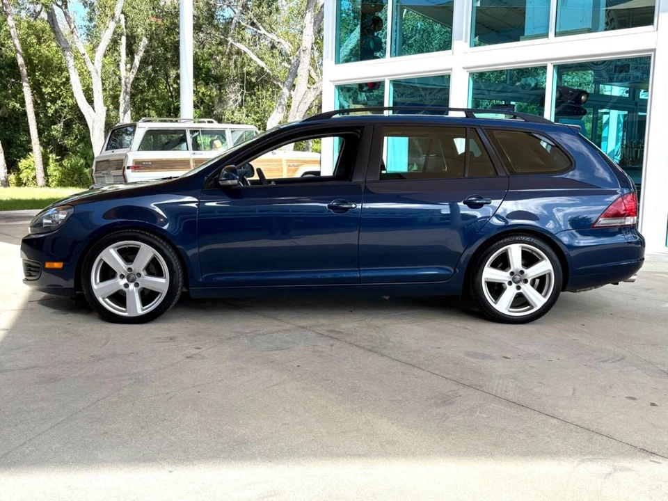 2012 Volkswagen A6 Jetta - Image 10 of 21
